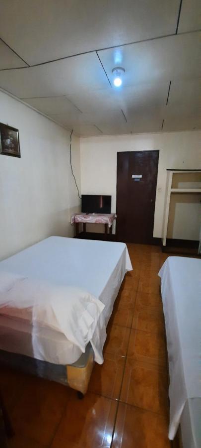 Hospedaje Tropical Dreams South End Екстер'єр фото
